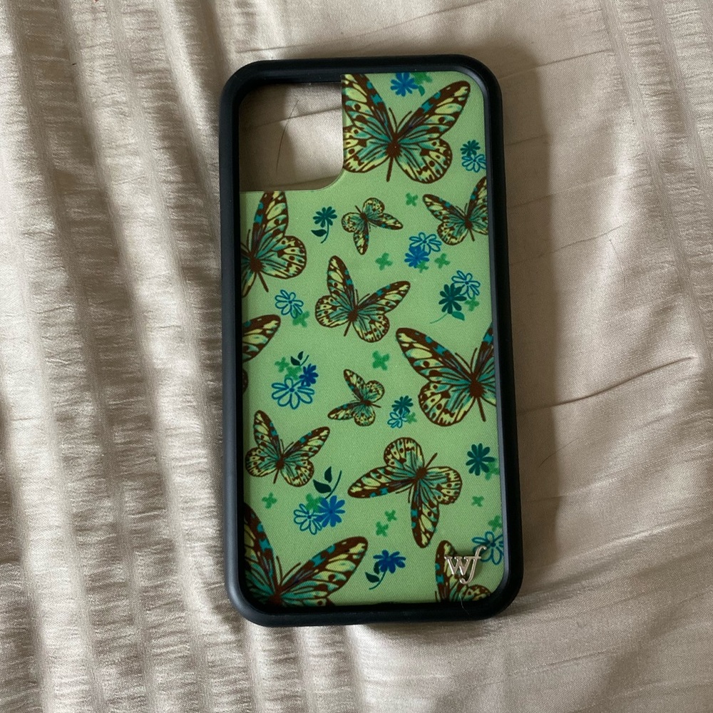 iphone 11 case wildflower 🦋